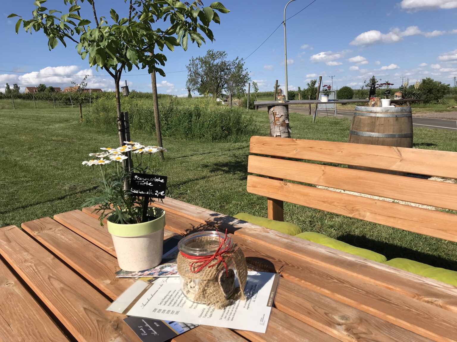 Bild Ausschank_Gartenlounge-1